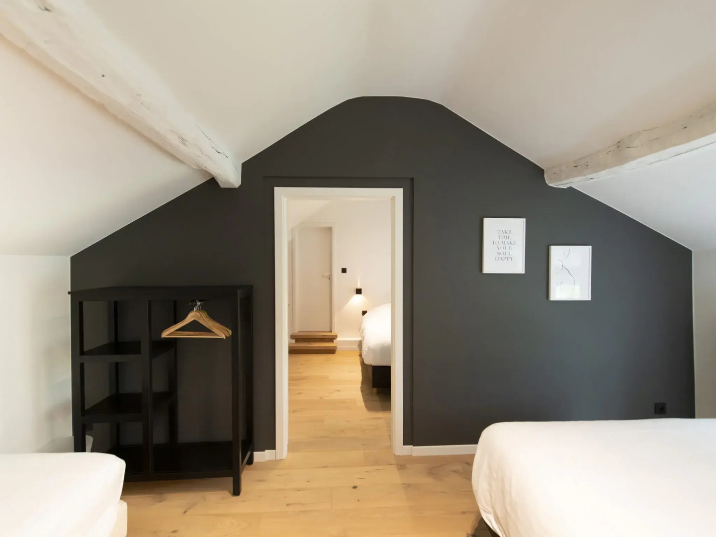 Luxury villa with heated pool, close to Maastricht and Liège