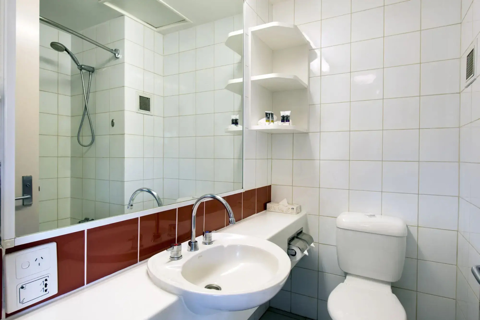 Mercure Kakadu Crocodile Hotel