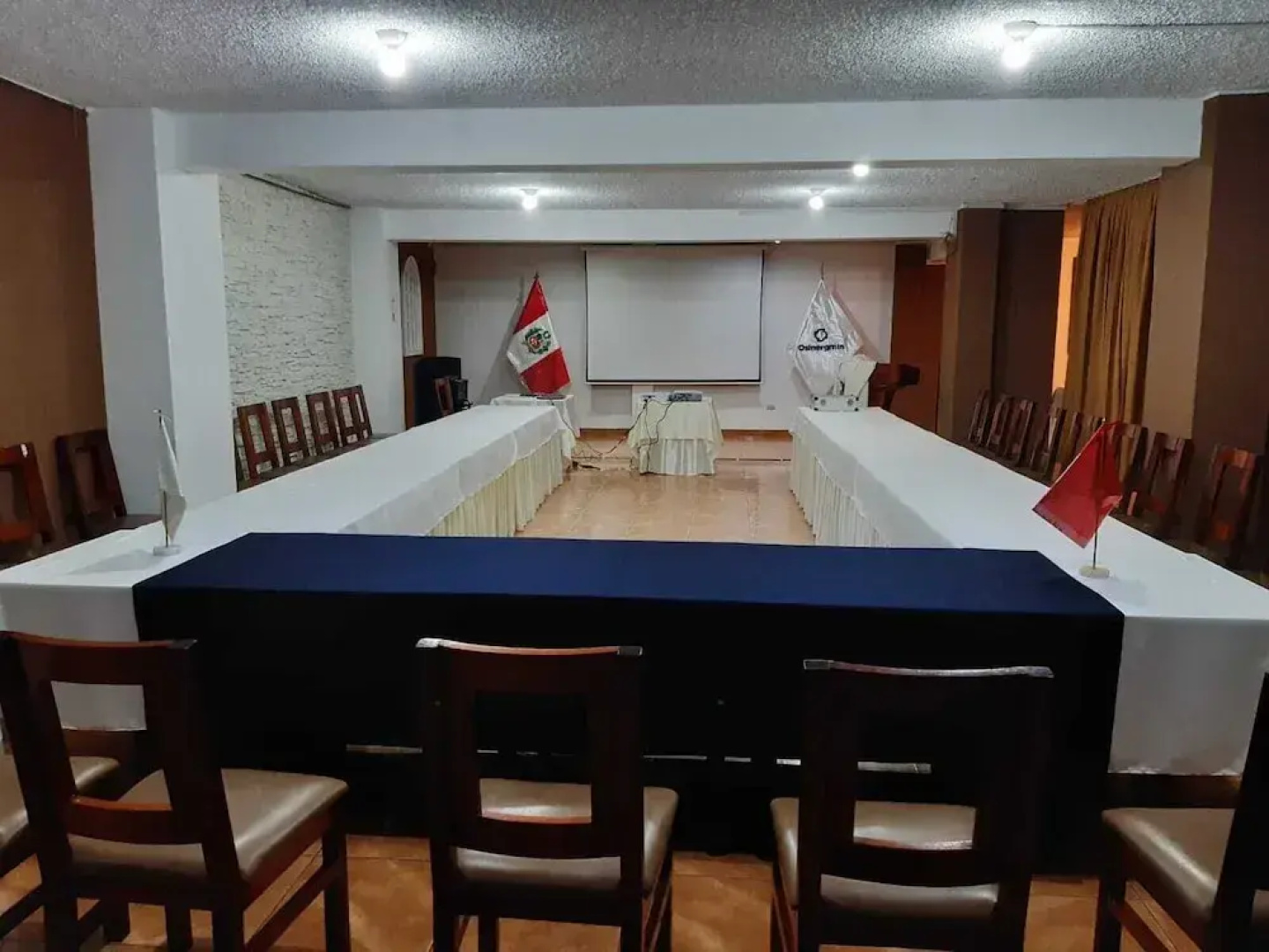 La Terraza Inn