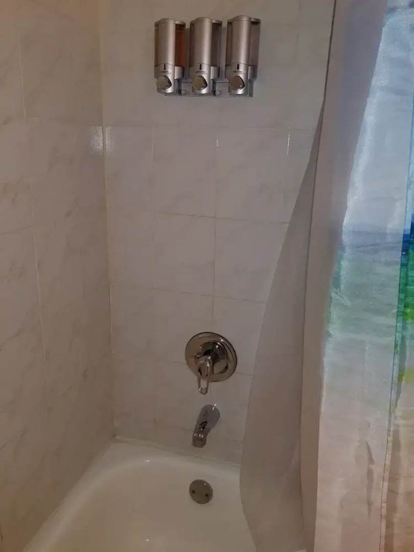 Private Rooms near EWR & NYC