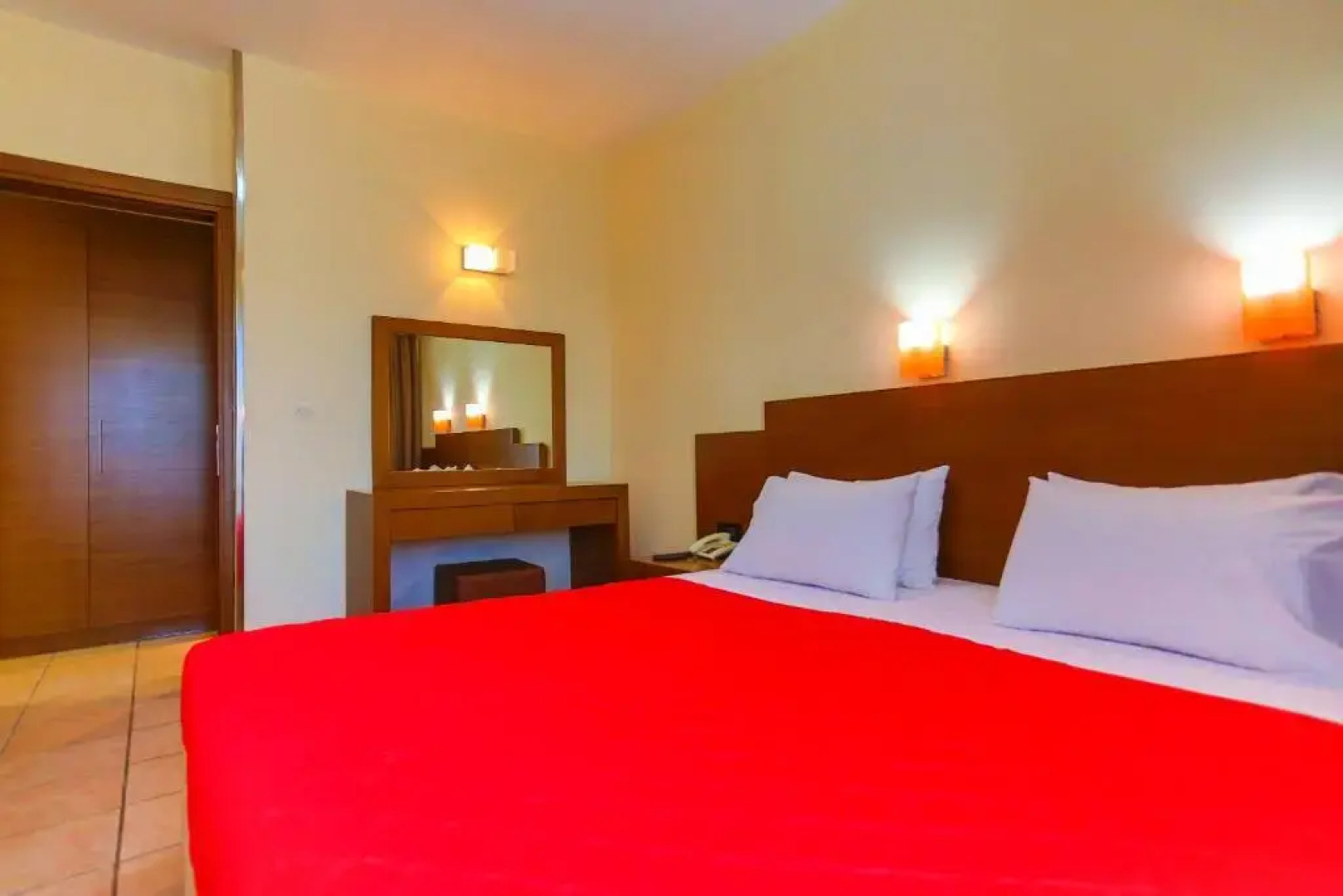 Rhodos Horizon Boutique