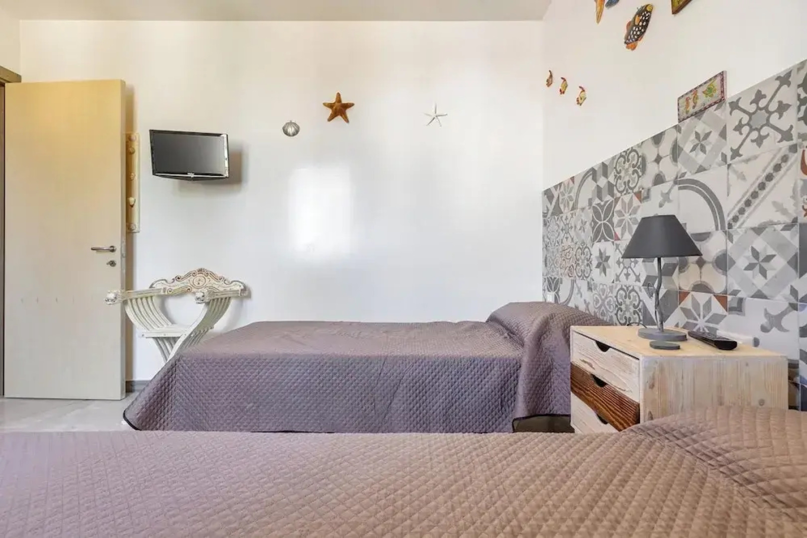 3769 Tenuta La Cornola by Barbarhouse