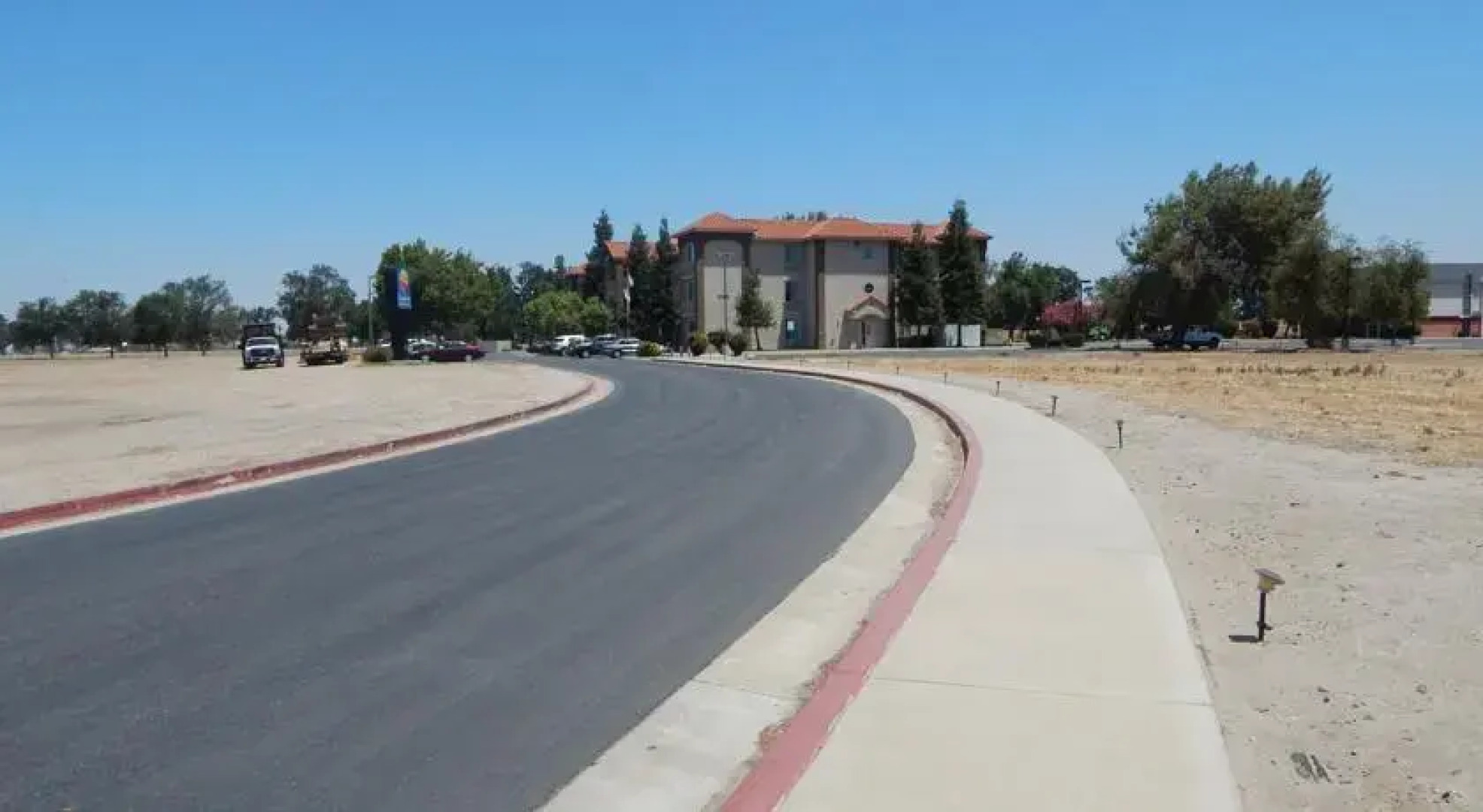 Comfort Inn & Suites Visalia