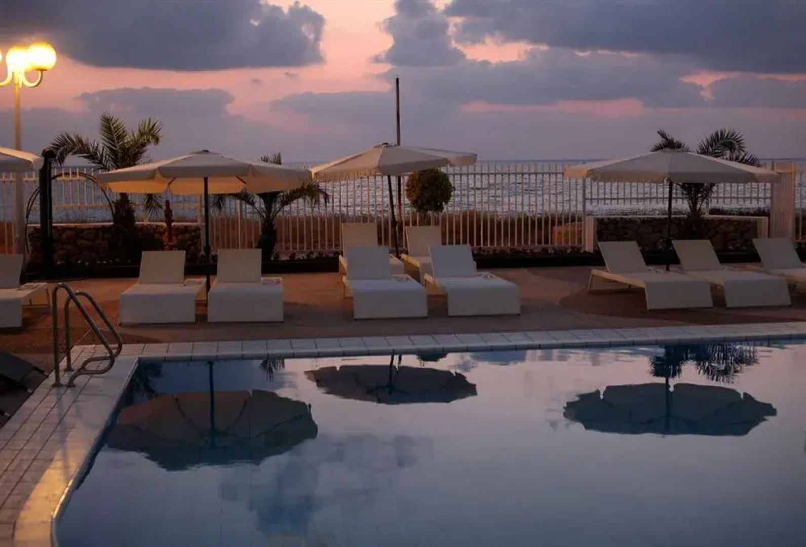 Sea life Nahariya BY Jacob Hotels