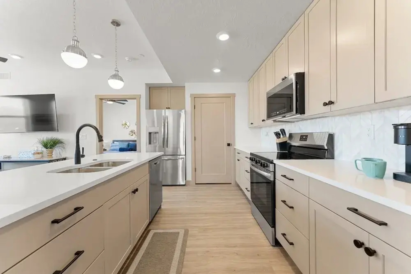 Sweet Retreat 3 Bedroom Condo