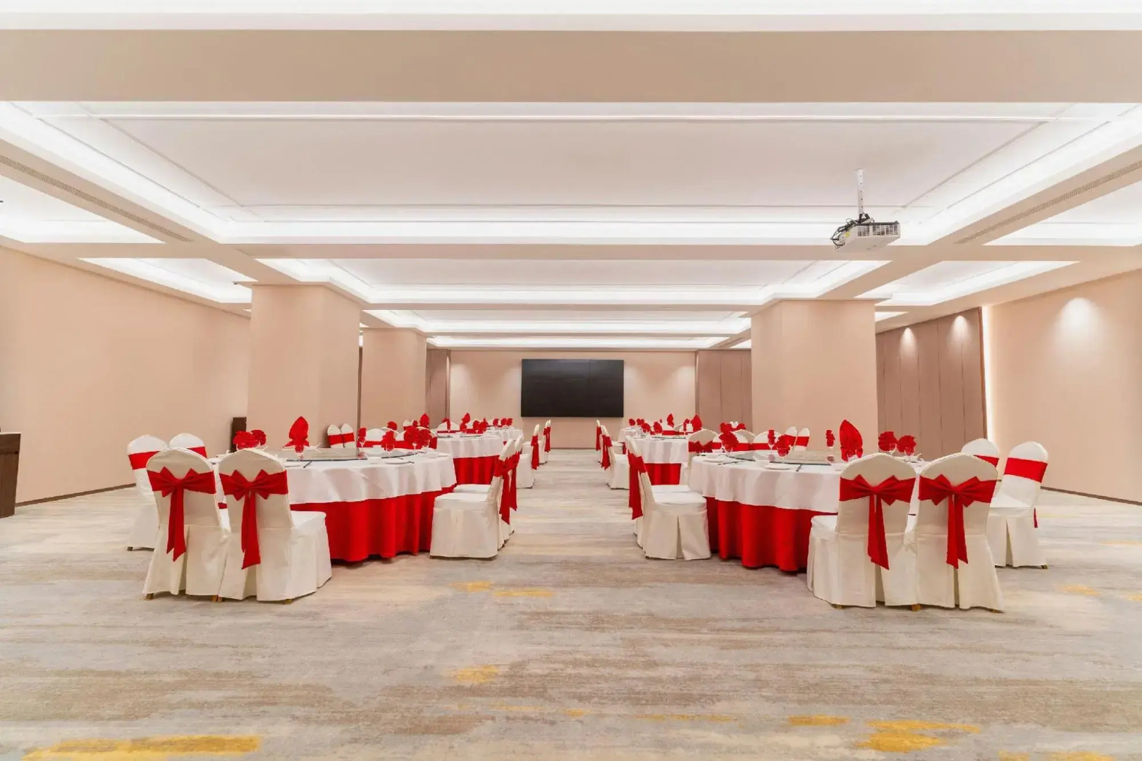 Excemon Xinjiang Yilite Hotel