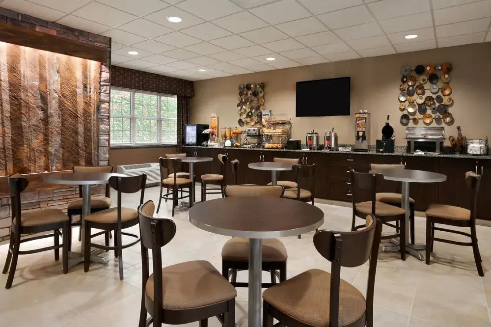 Microtel Inn & Suites by Wyndham Steubenville