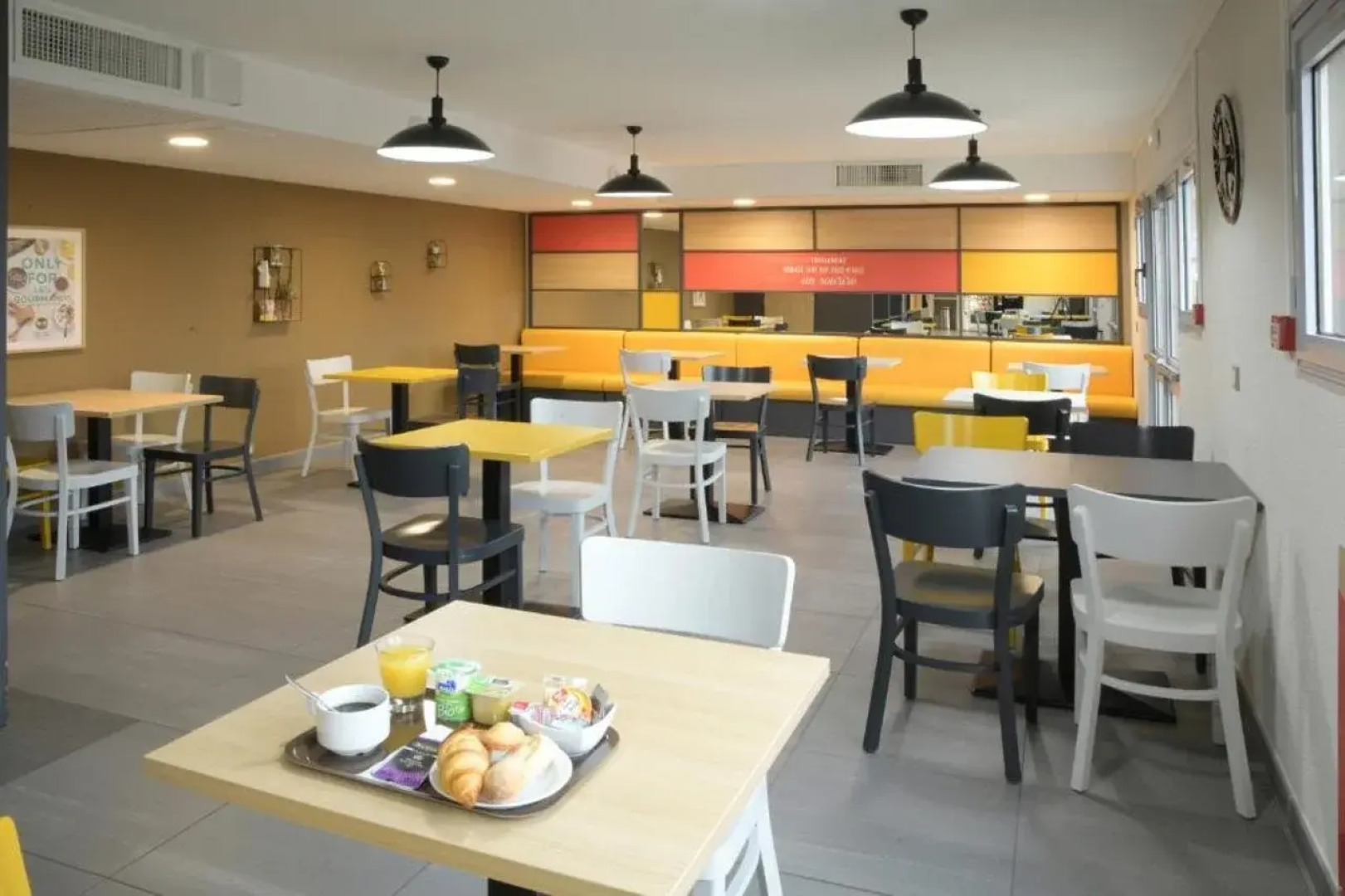 B&B HOTEL Angoulème