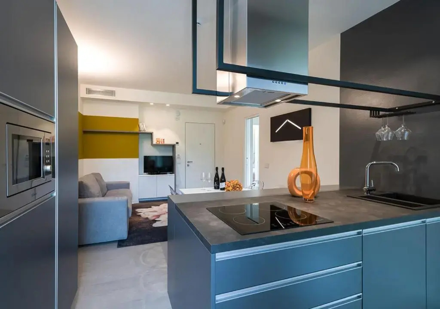 Progress Country & Wine House