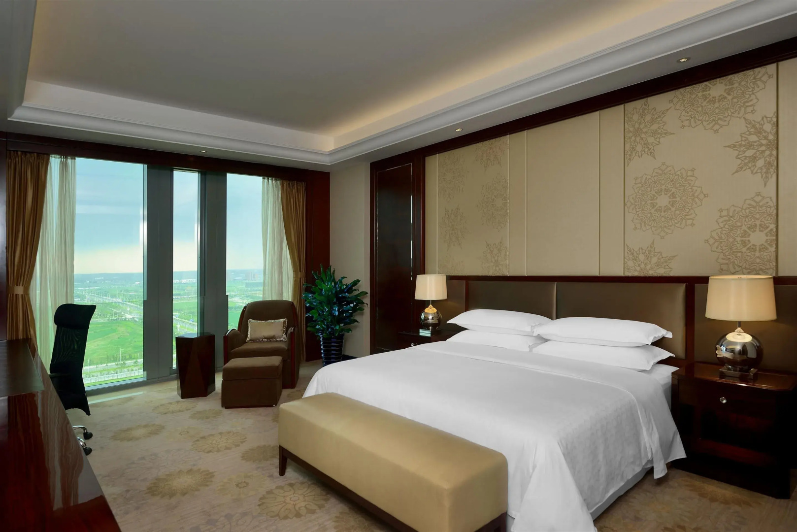 Sheraton Shenyang South City Hotel