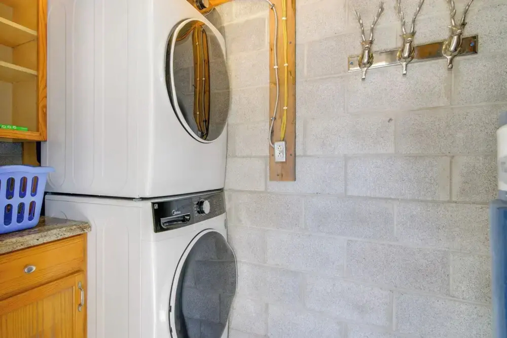 Waterfront Bull Shoals Lake Cabin w/ Deck + Views!