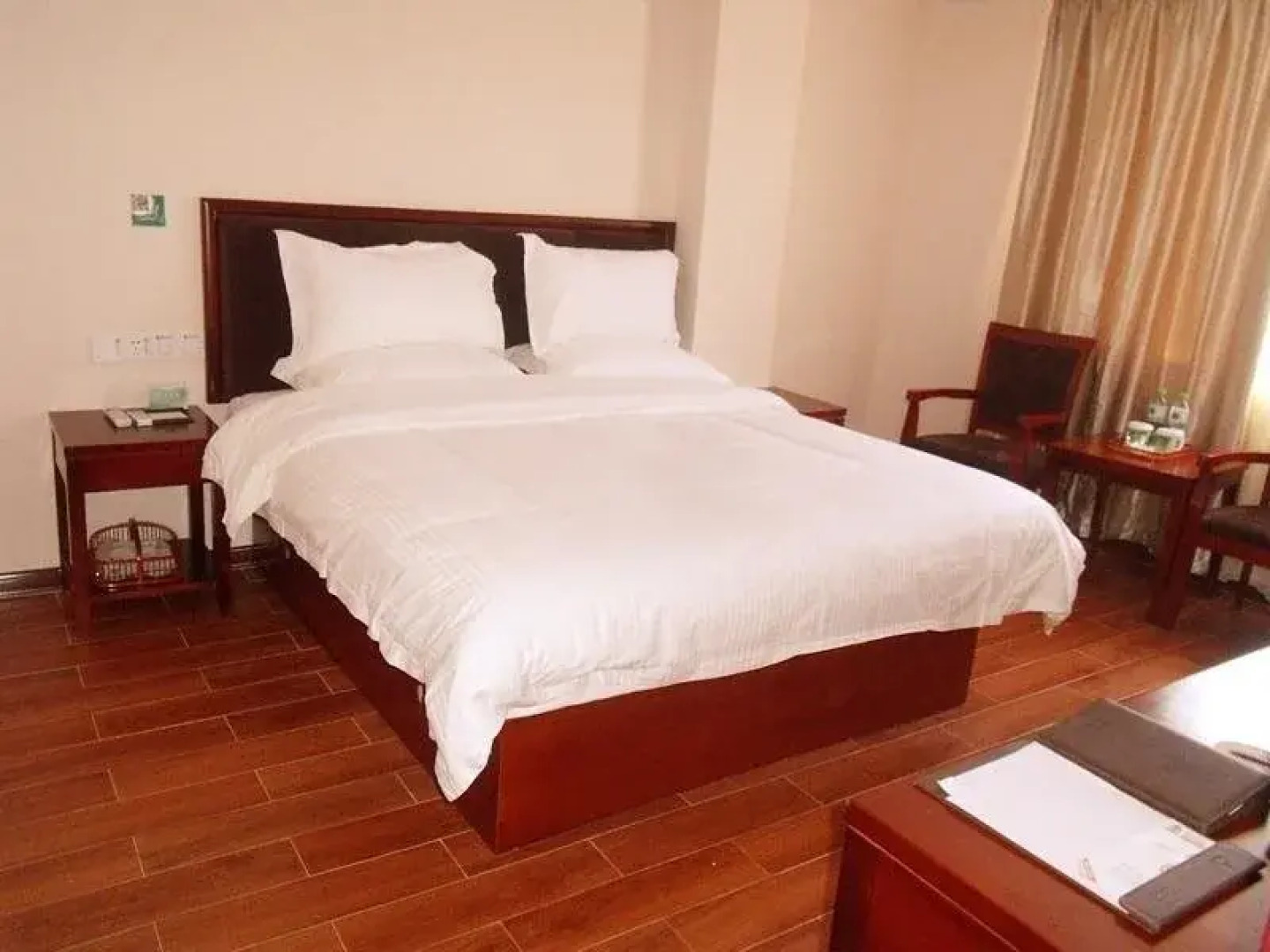 GreenTree Alliance Hainan Haikou Wuzhishan Road Hotel