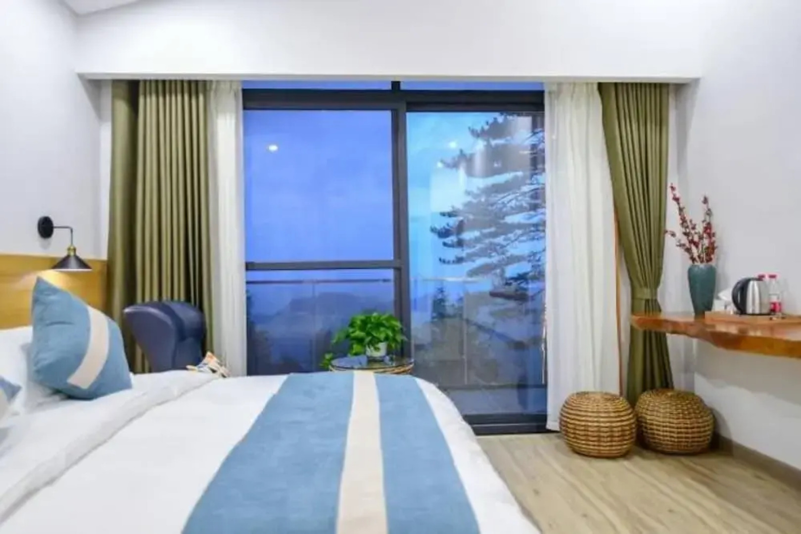 Tianzhu Mountain and Sea Heart Inn