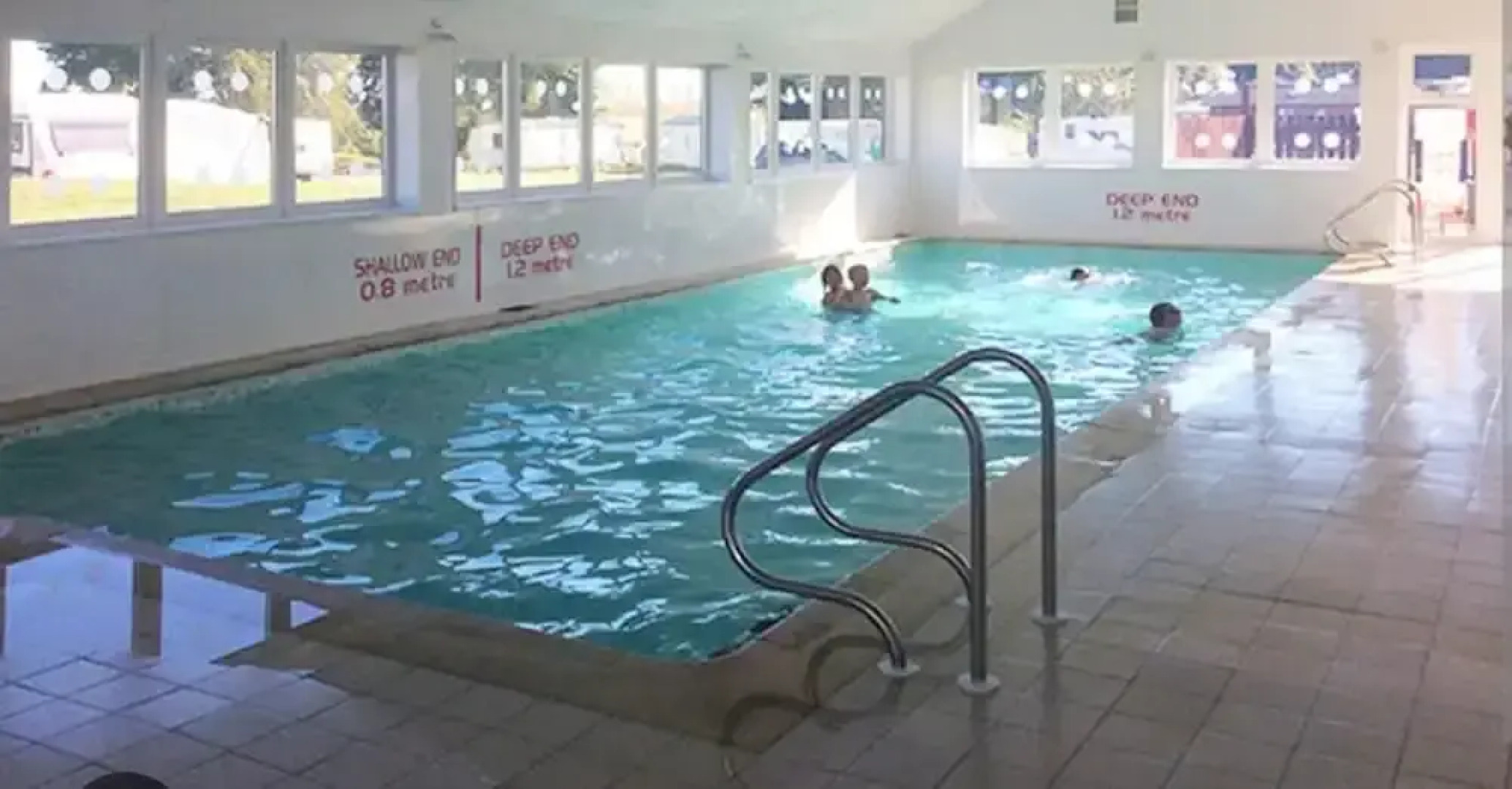 Lochside Retreat at Three Lochs Holiday Park