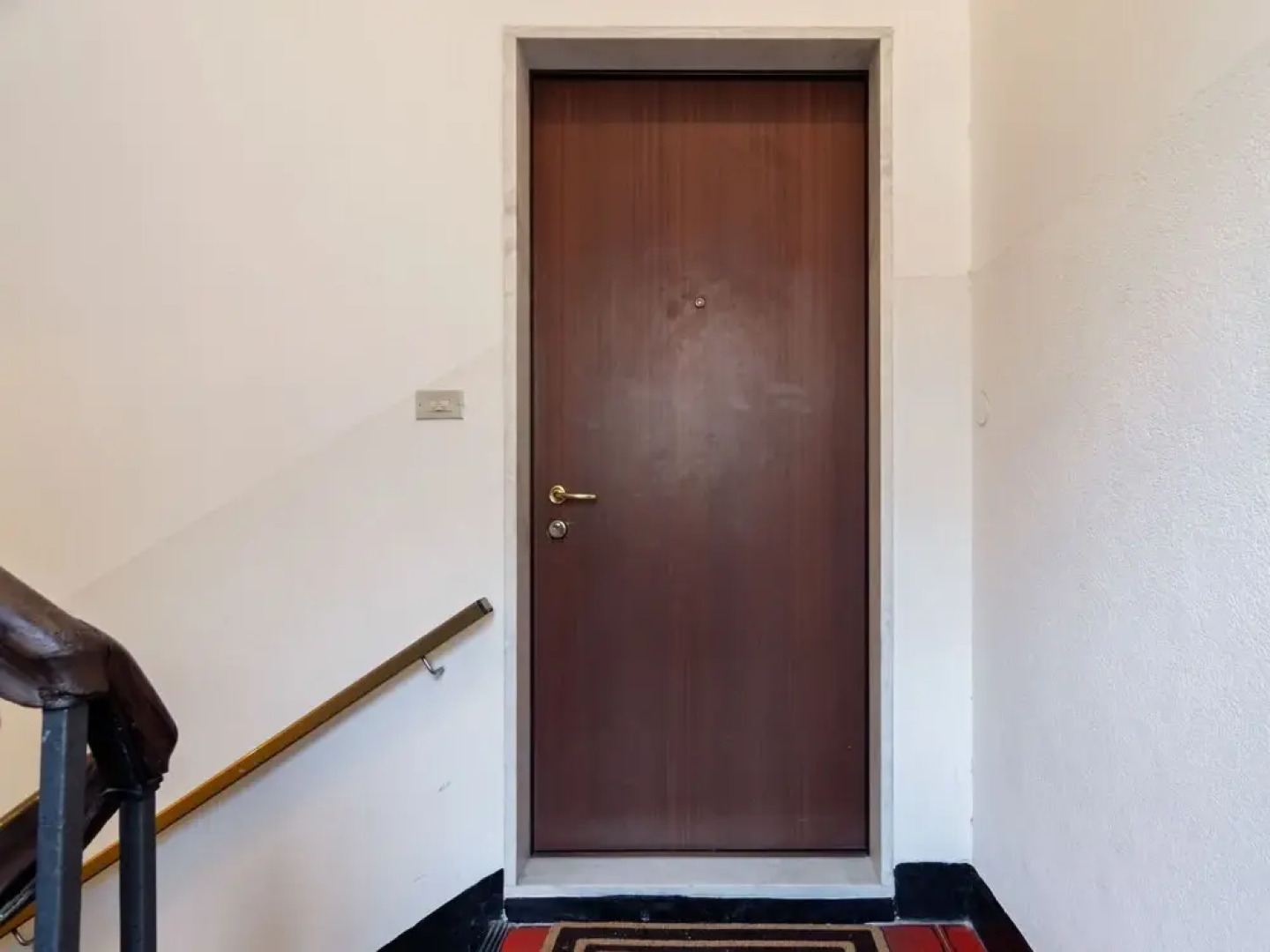 Spacious Apartment in Rapallo with Balcony