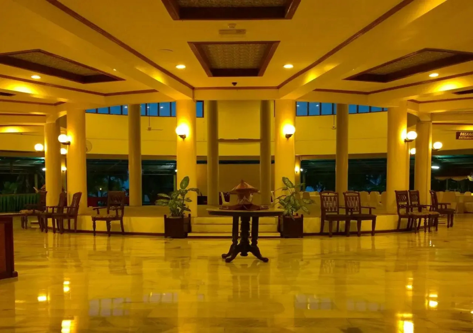 Borneo Paradise Beach Hotel