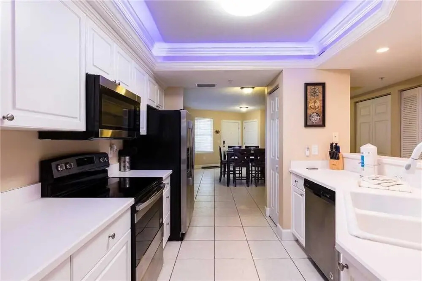 Towers Grande 402 - Two Bedroom Condo