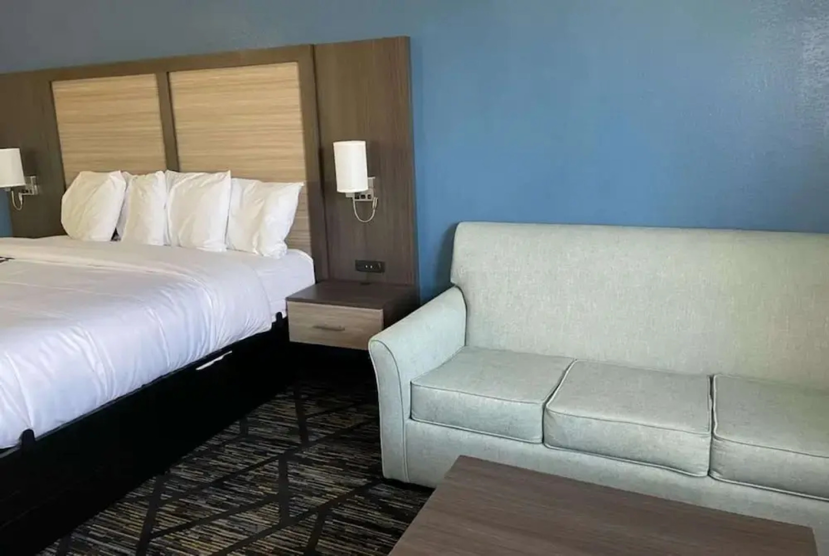 Econo Lodge Blackwell I 35