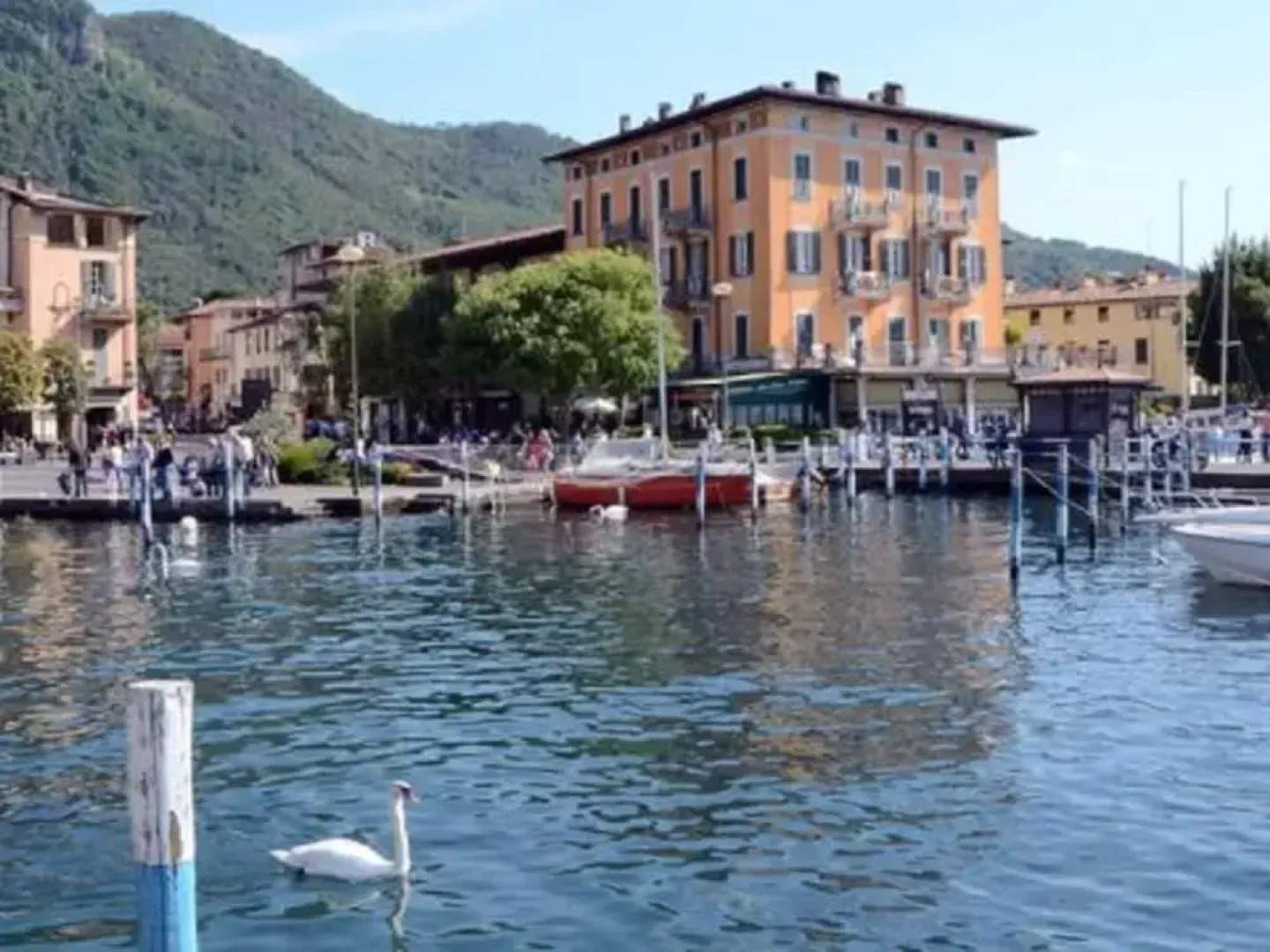 Holiday Home in Clusane Near Lake