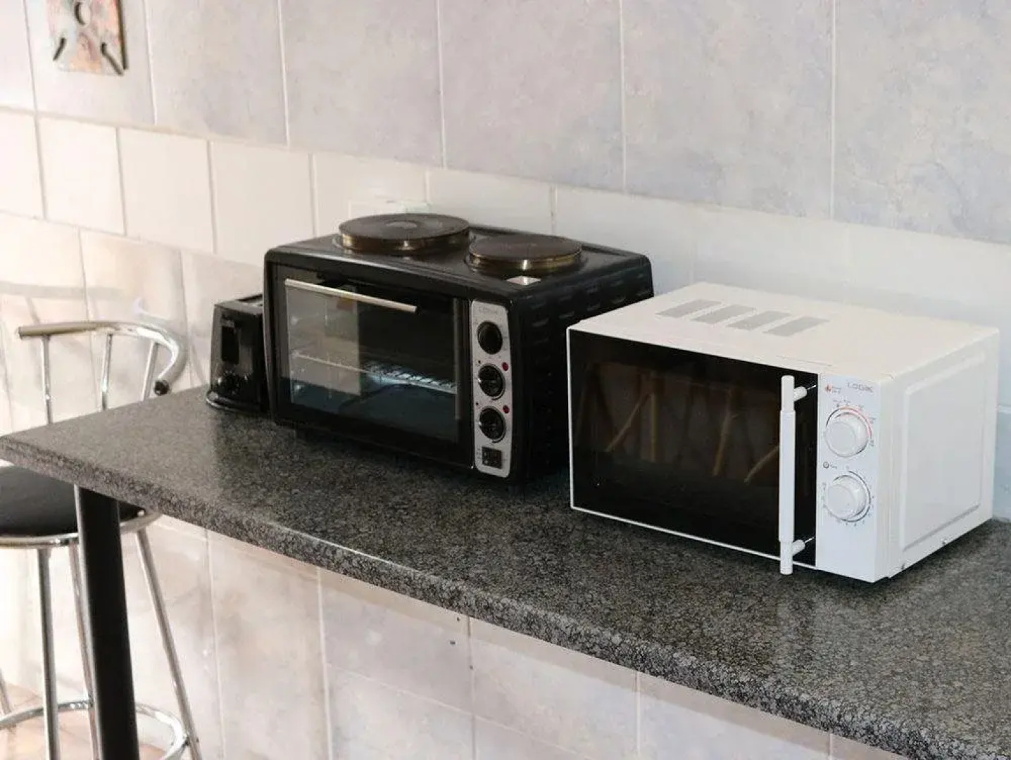 Mountainia Inn Self Catering