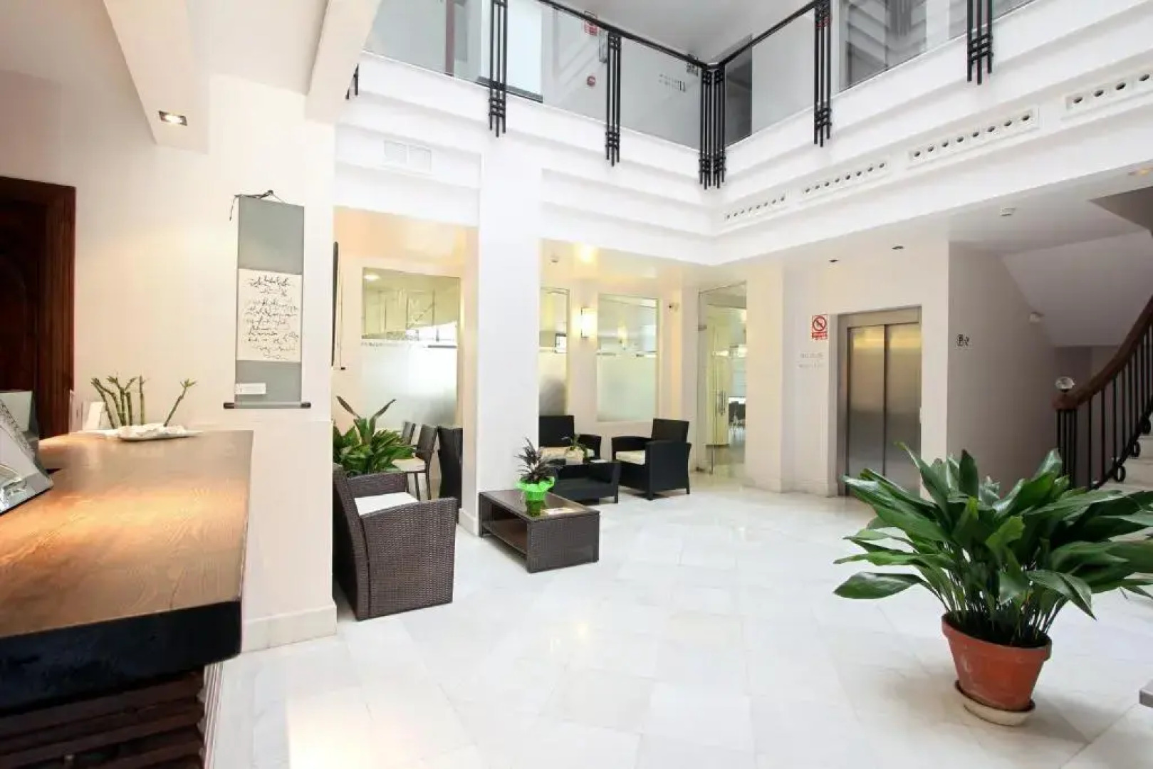 Monjas Del Carmen Hotel