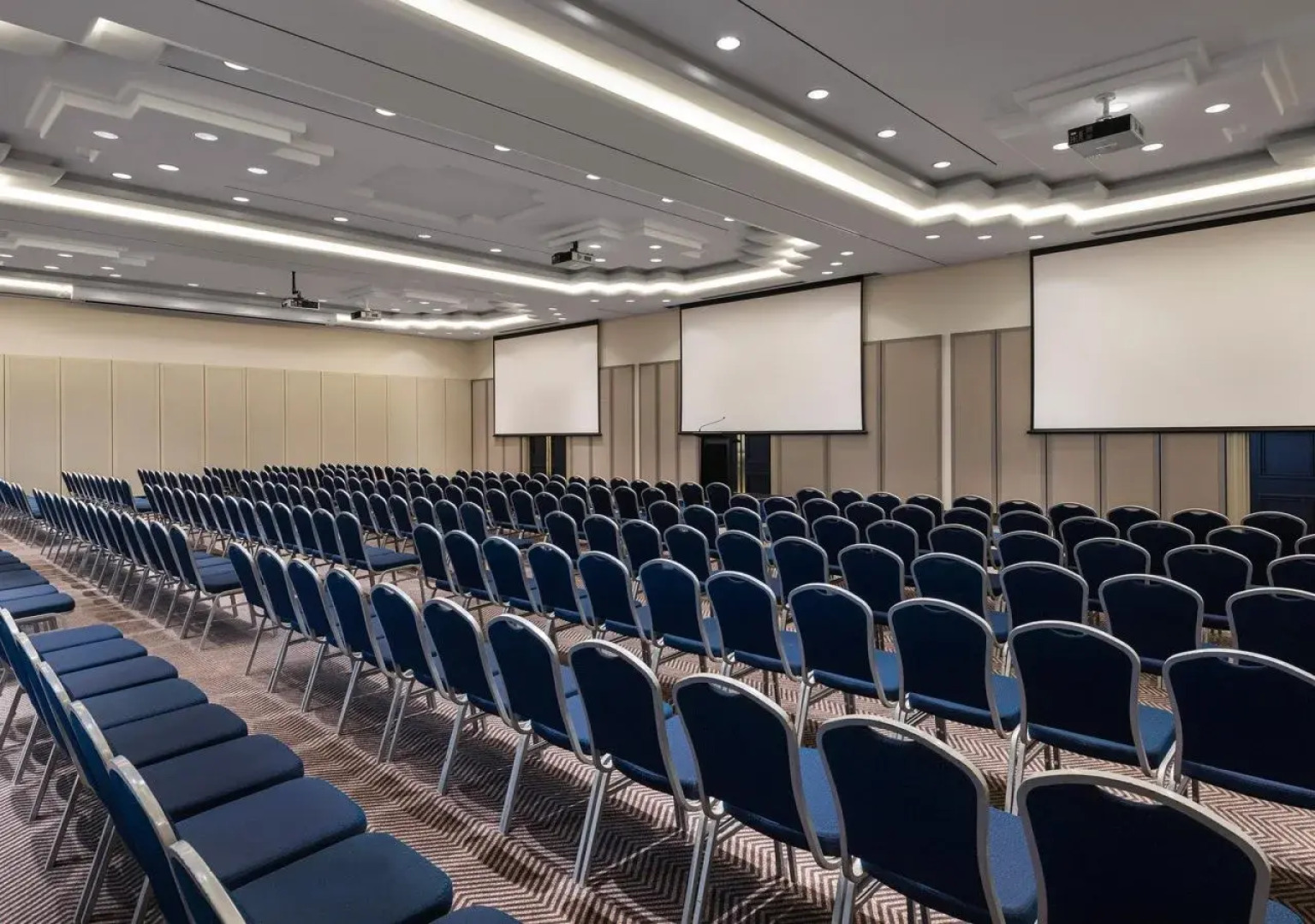 Sheraton Grand Mirage Resort, Port Douglas