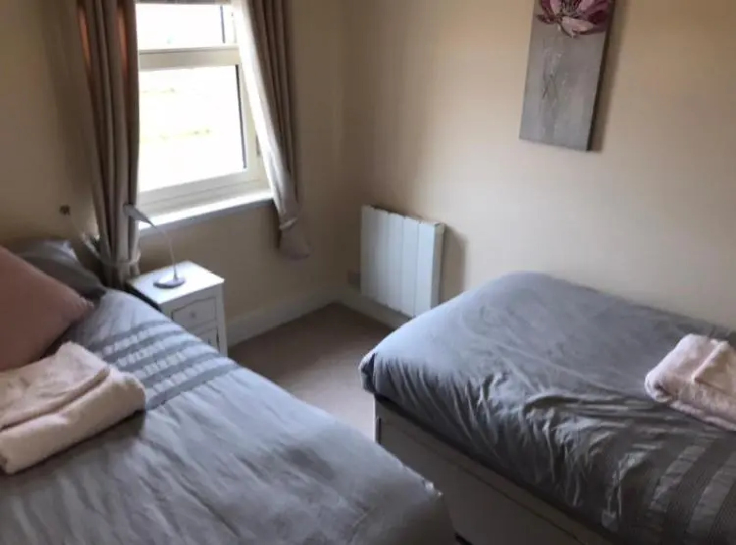 The View, 22 School Park