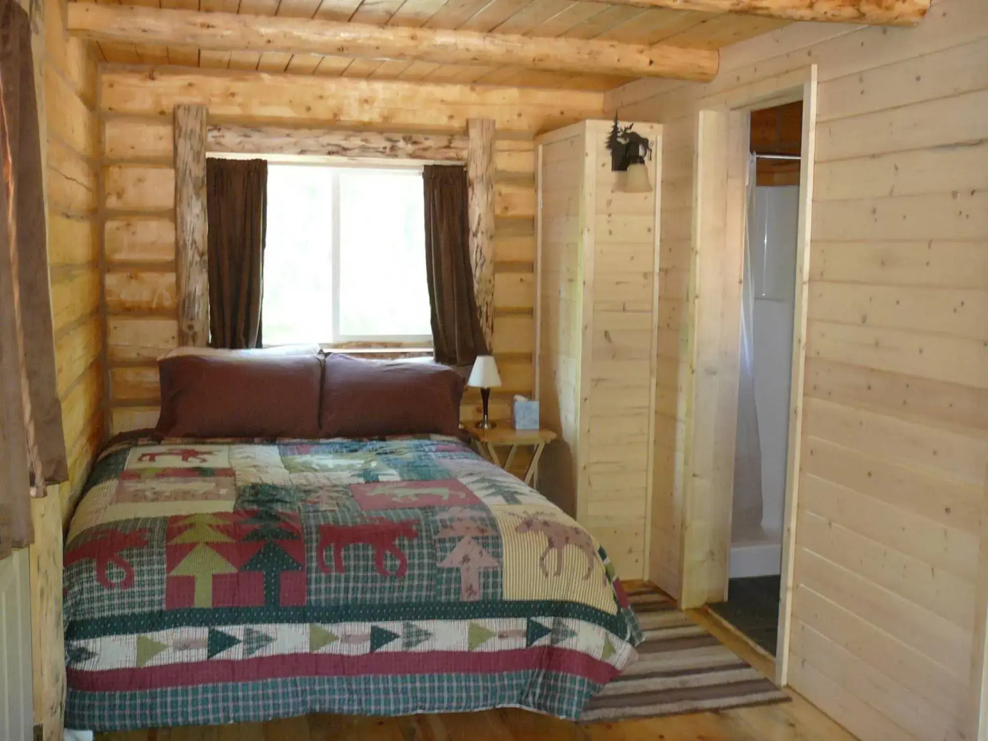 Meandering Moose Lodging