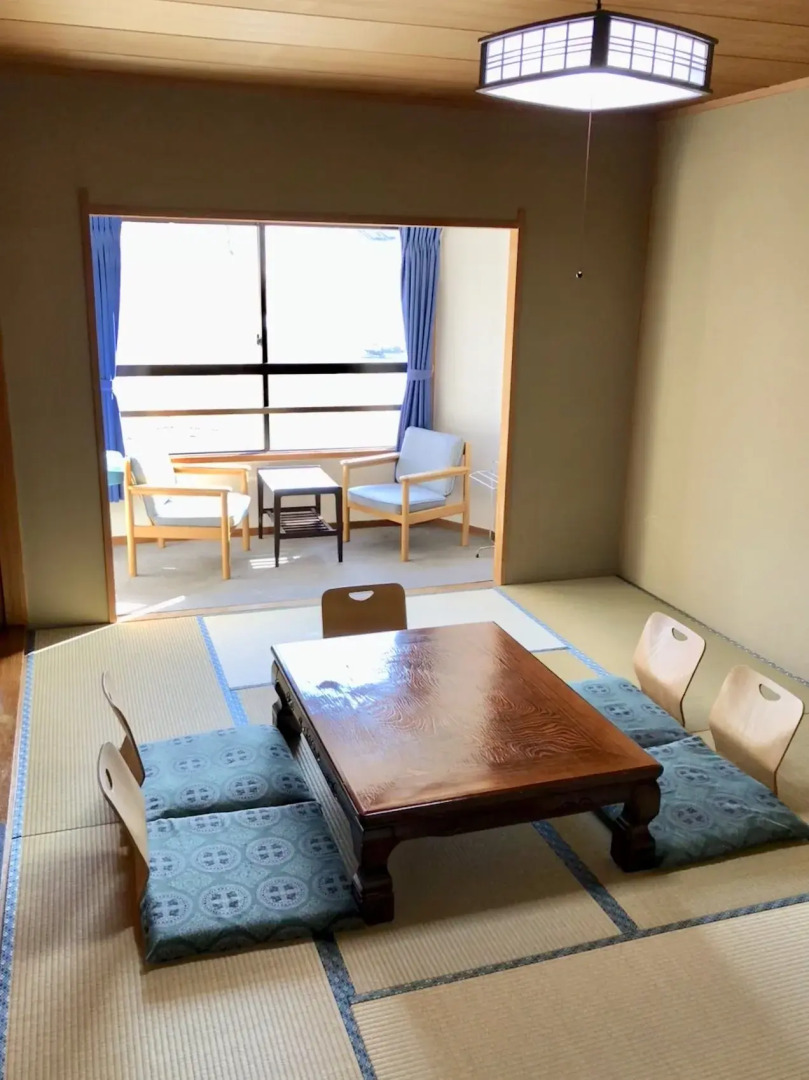 Shirakabako Royal Hill