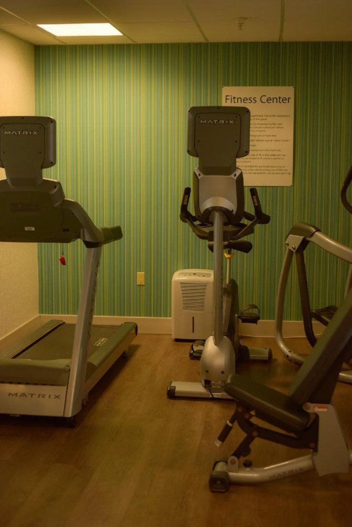 Holiday Inn Express & Suites Maryville by IHG