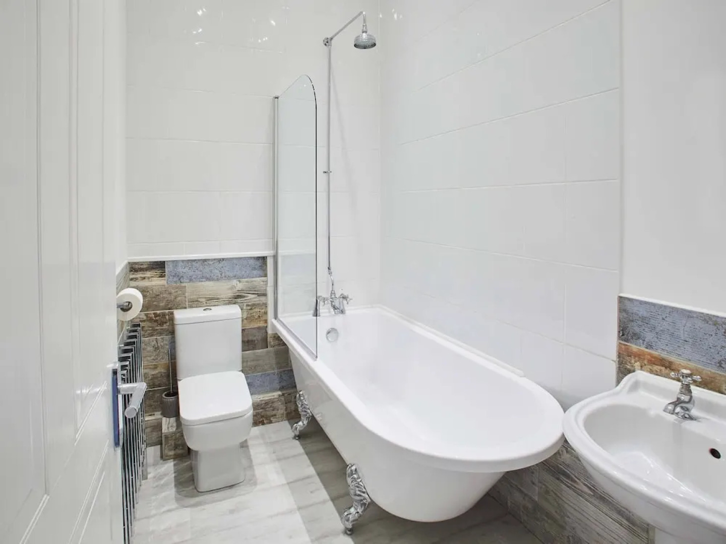 The Surfer's Loft Apartment