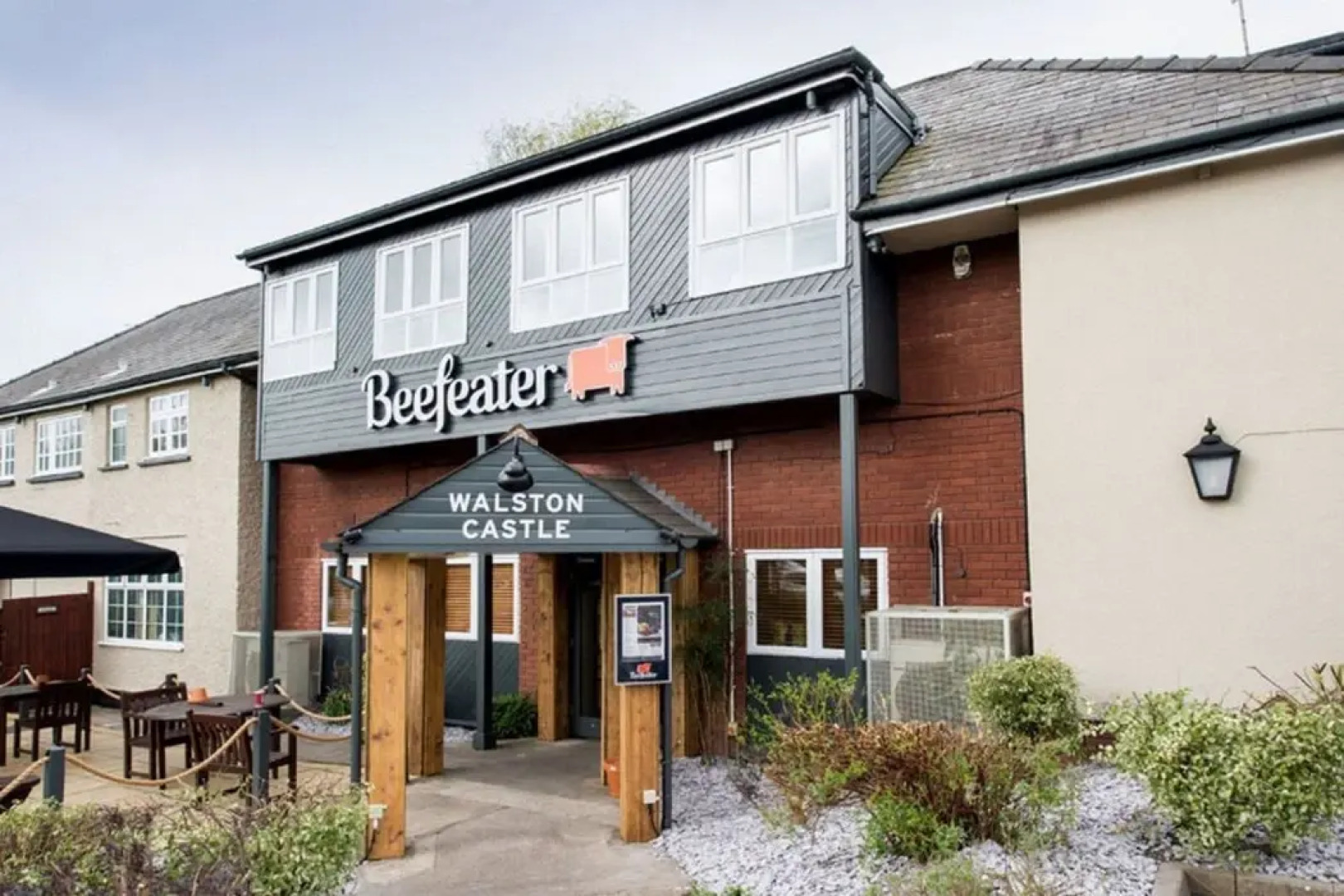 Premier Inn Cardiff West
