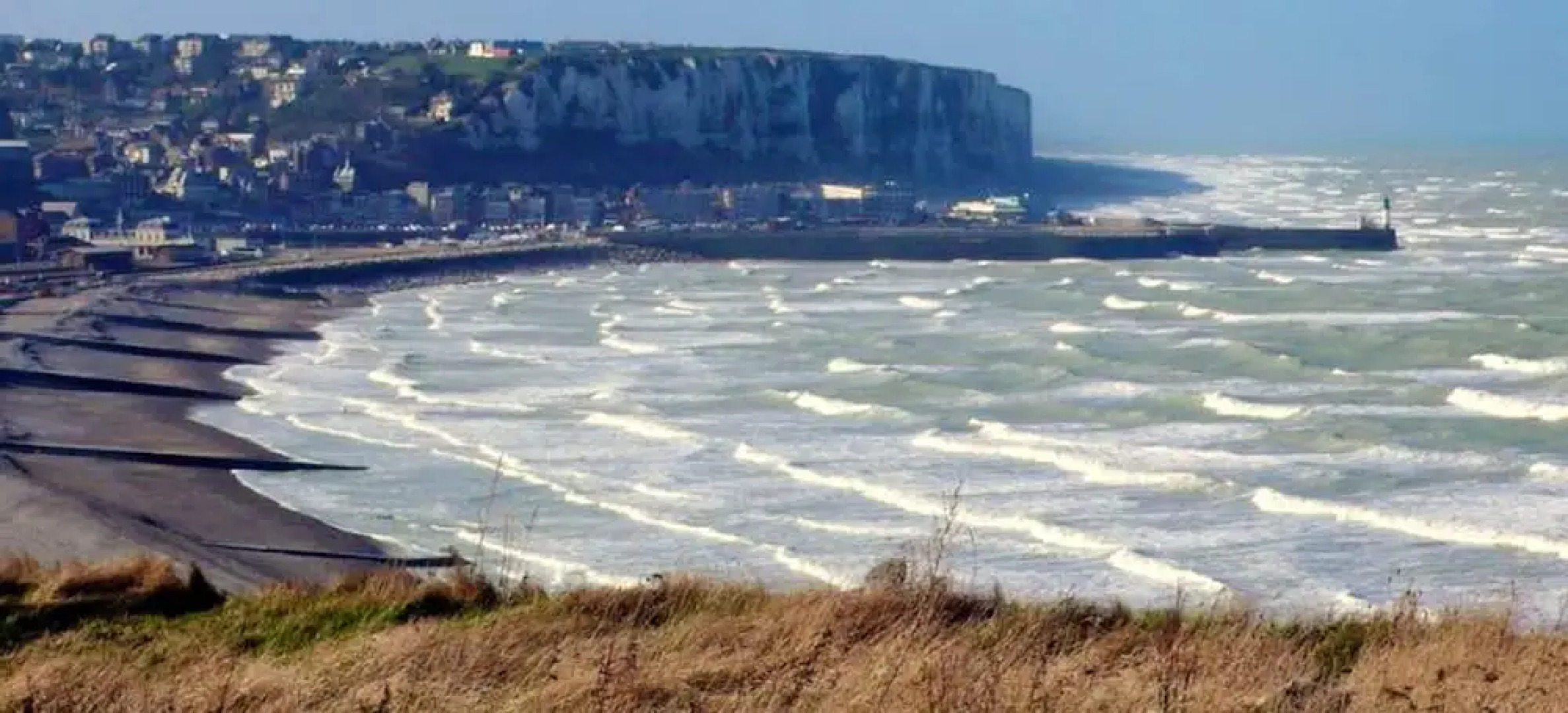 House With 2 Bedrooms in Le Tréport, With Wonderful sea View and Wifi