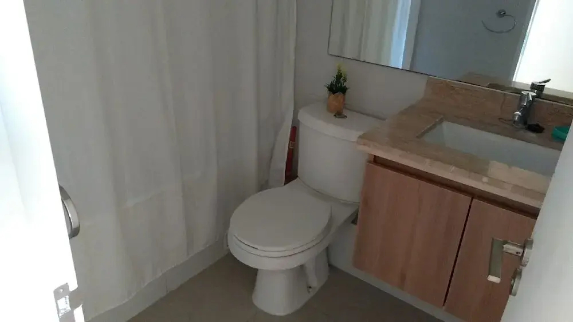 Depto. Av Pacífico Laguna del Mar