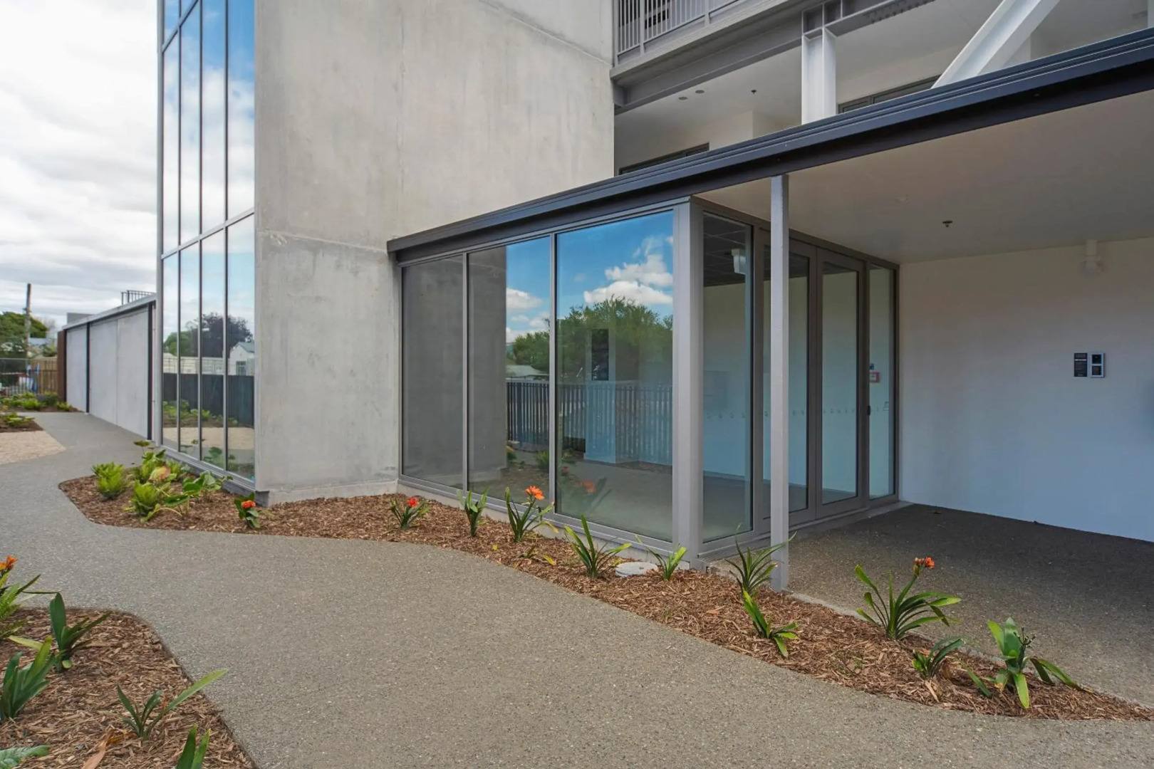 Tahunanui Oceanview Apartment
