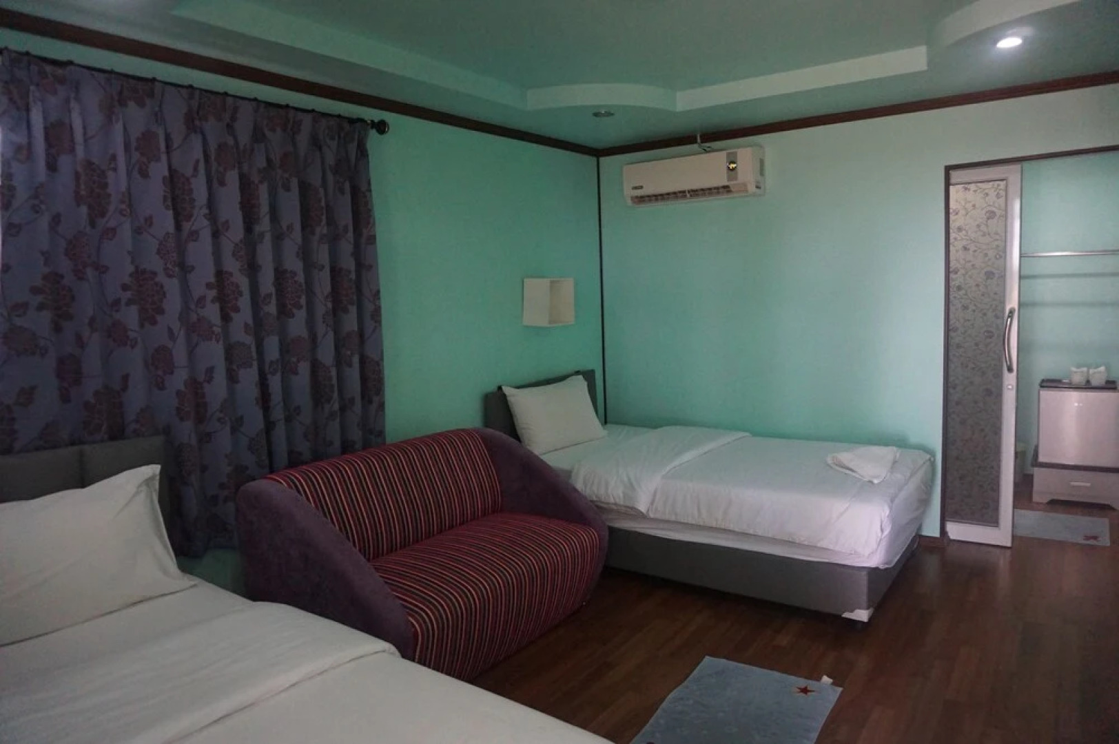 Singhanakorn Beach Resort