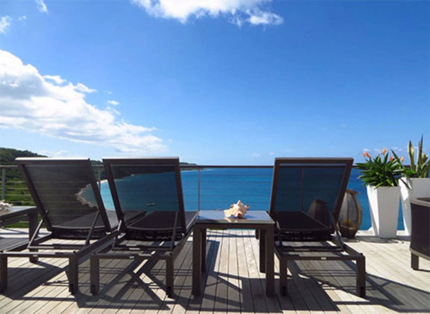 Ceblue Luxury Villas