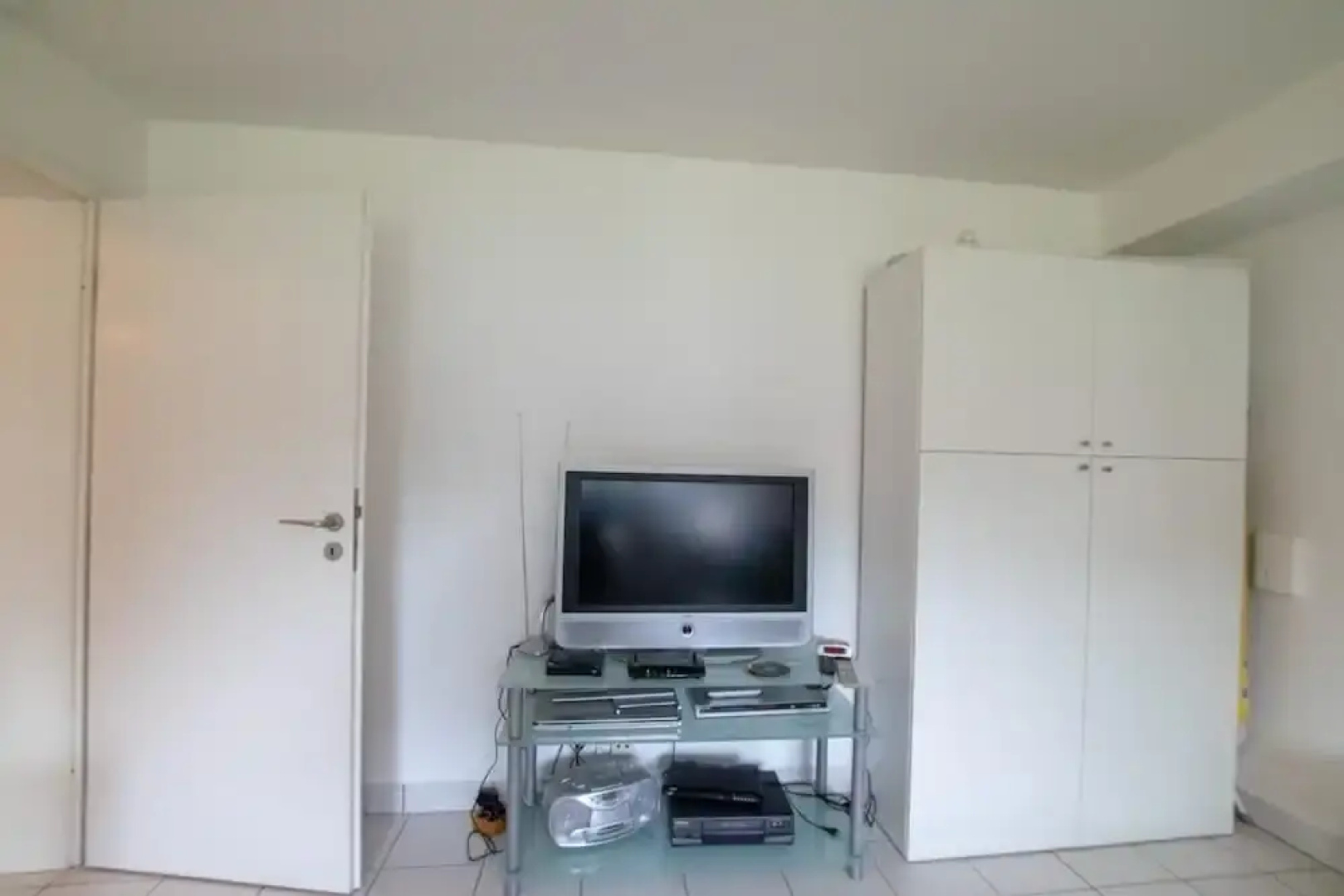 Tolstov-Hotels Big Room Apartment