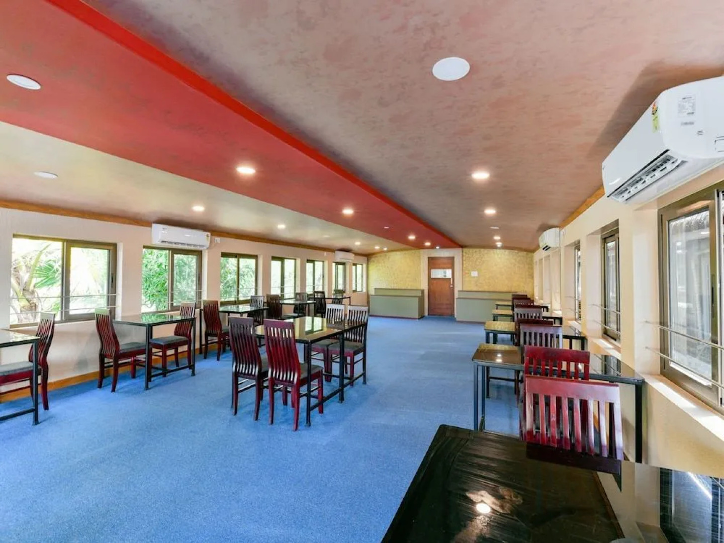 OYO 16838 Big B Houseboat 10 BHK