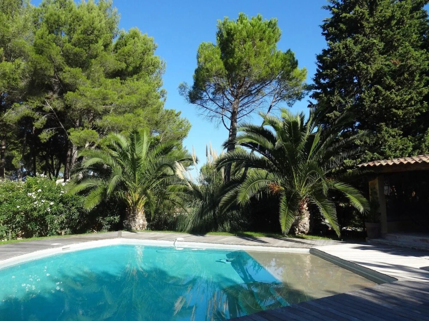 Studio in Roquefort-la-bédoule, With Pool Access, Enclosed Garden and