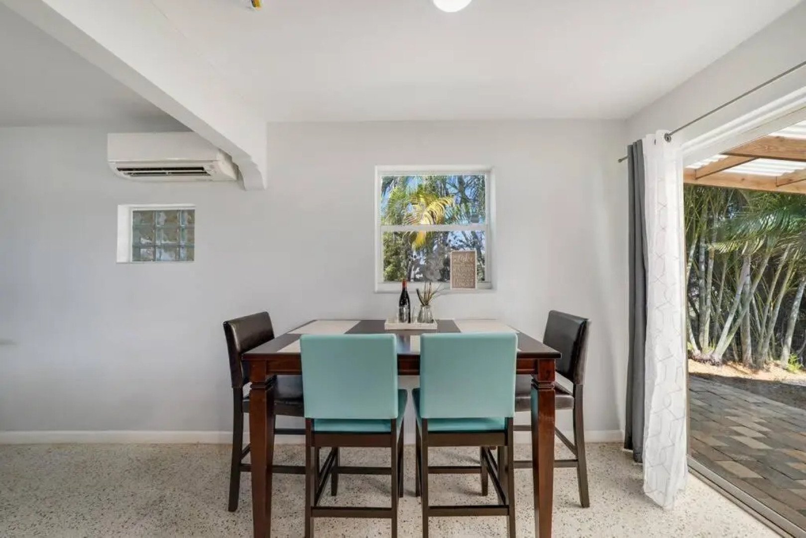 Lake House 2 in Davie