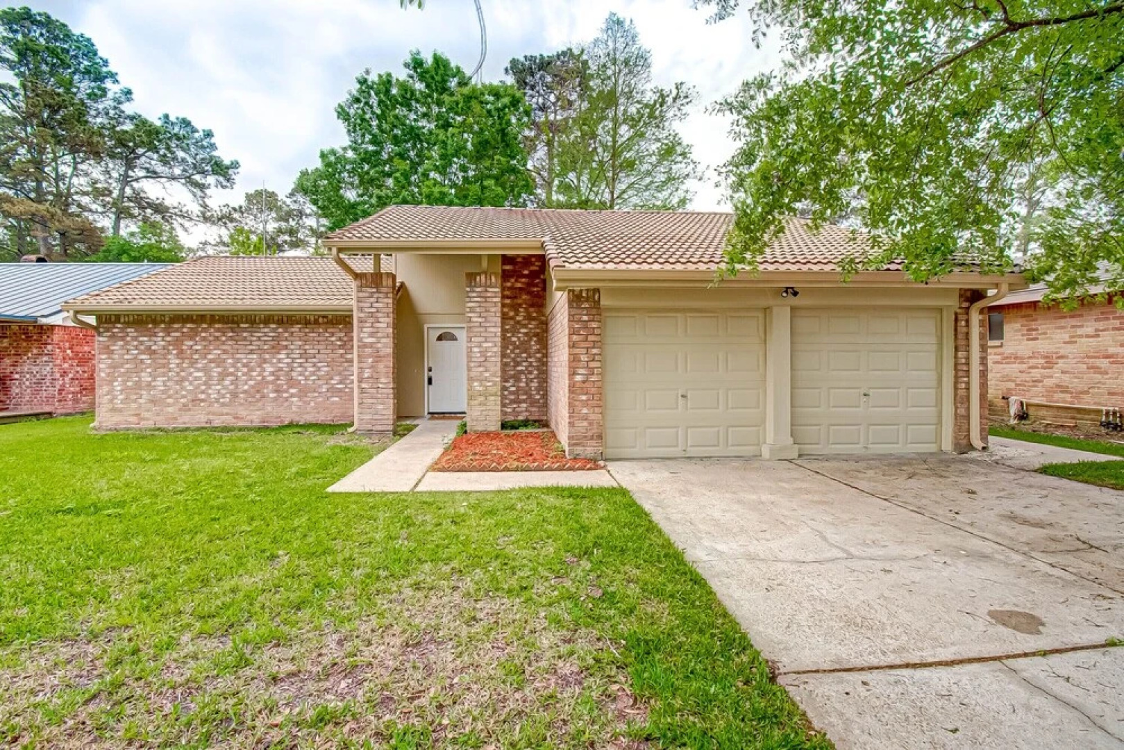 Ash Haven in Spring, Wifi, Extended Stay, Pet Friendly