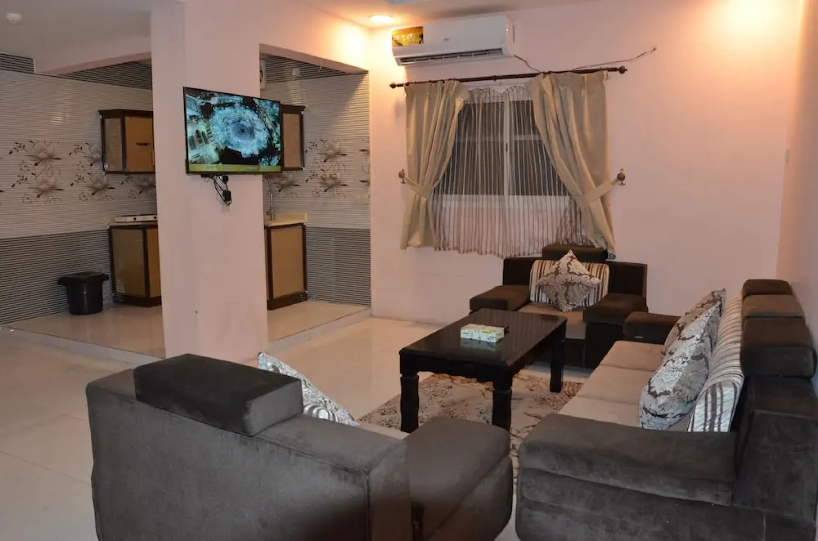 Hotel Wanasah for furnished Apartments