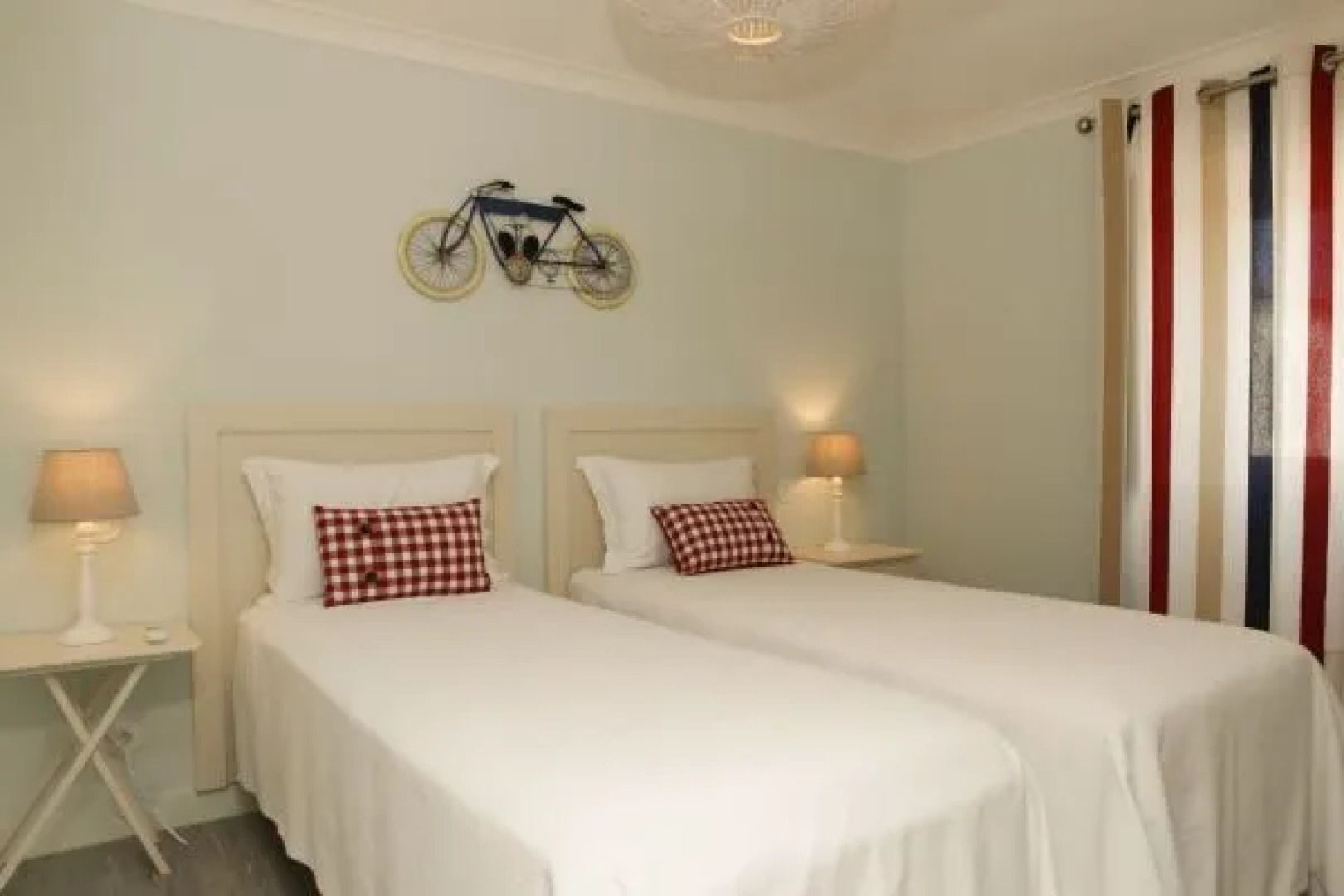 Once Upon a House in Arrabida - Villas