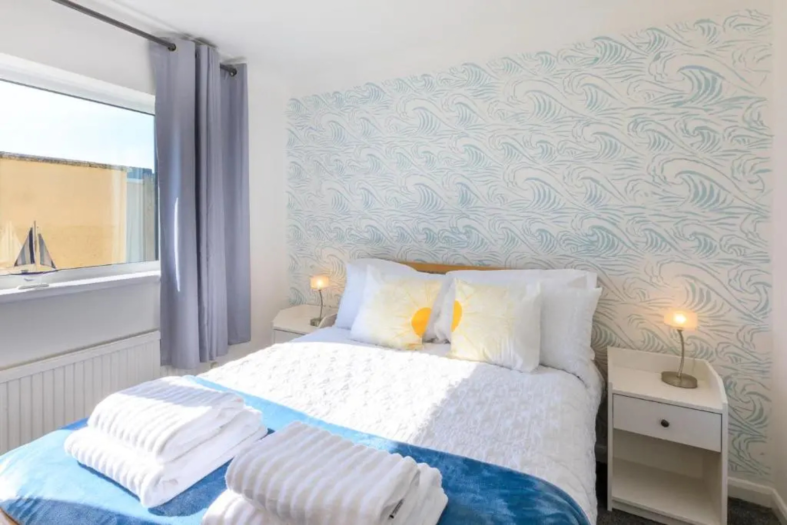 Cottage sleeps 6 within 5 mins from the sea