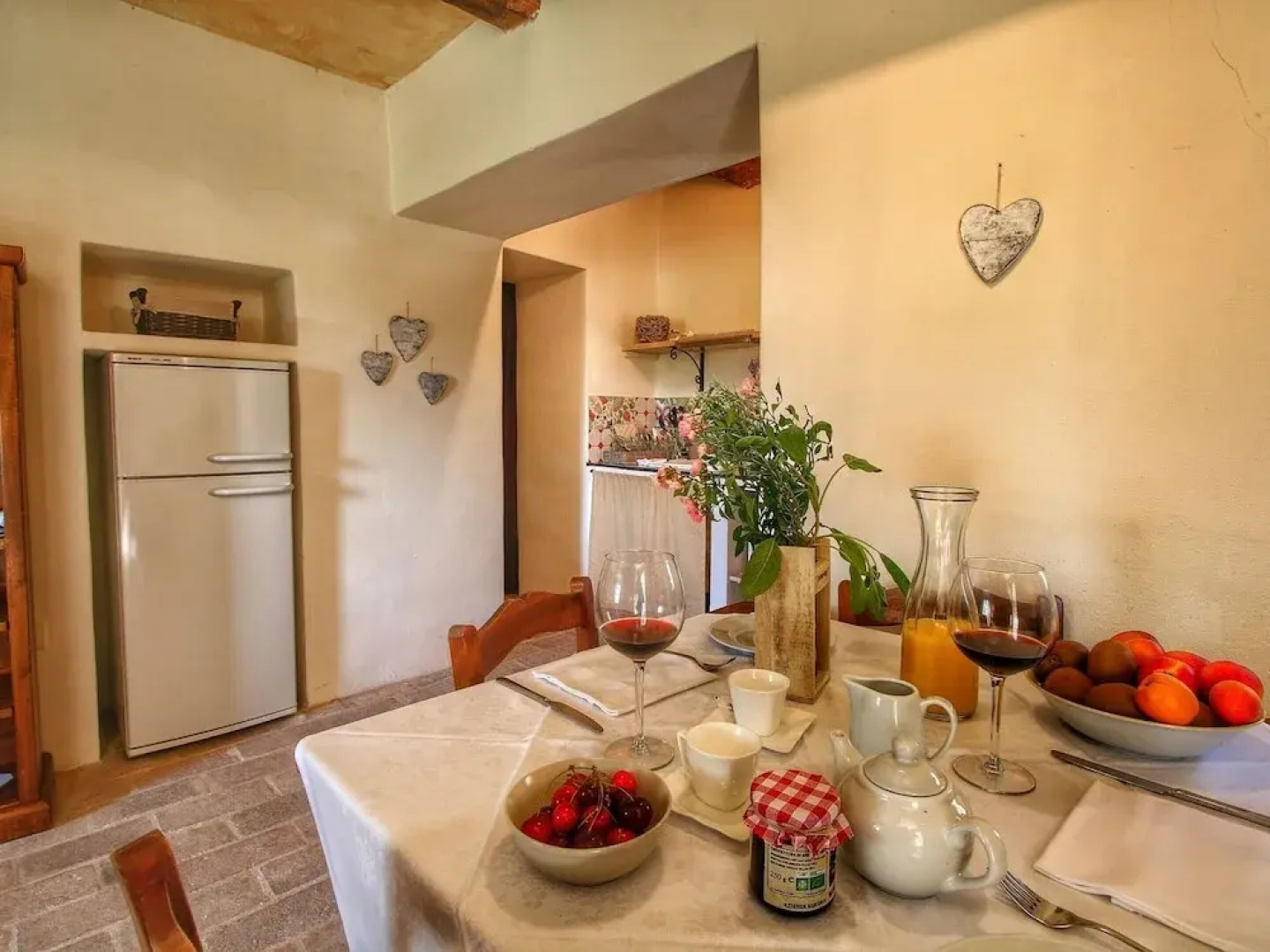 Lush Farmhouse in Umbertide With Pool