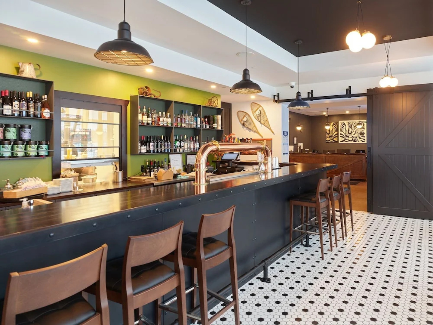 Raven Inn Whitehorse