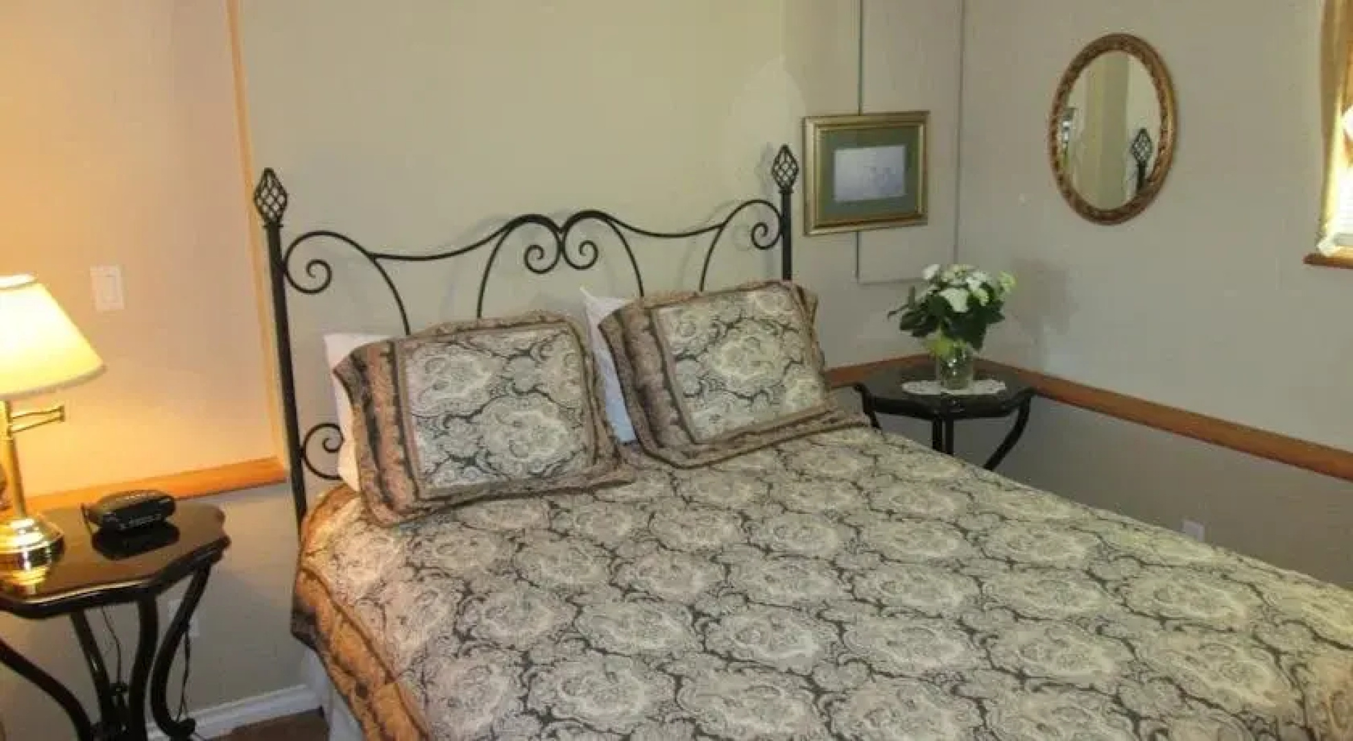 Royal Roads Oceanfront Vacation Rental