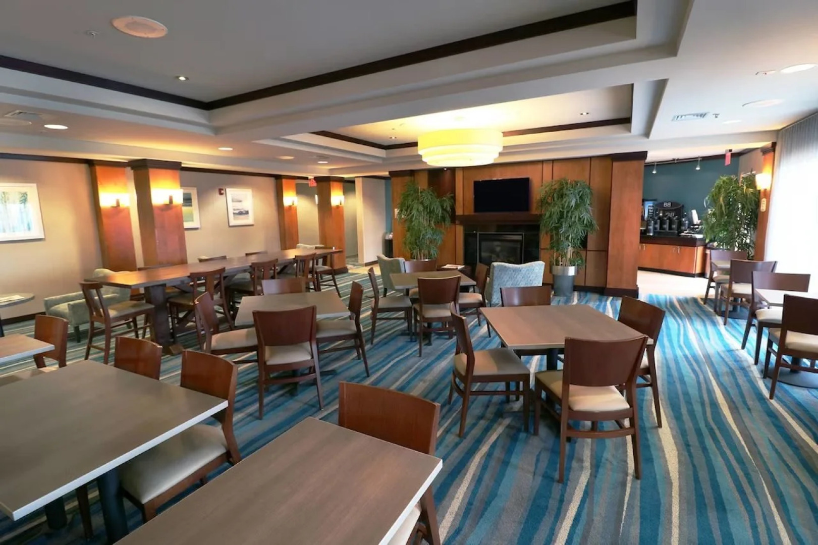 Fairfield Inn & Suites by Marriott Des Moines Airport