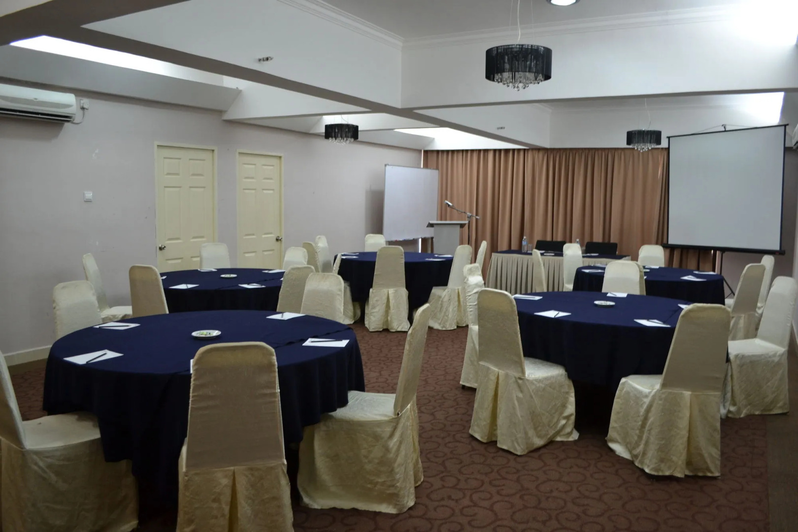 Sumai Hotel Apartment